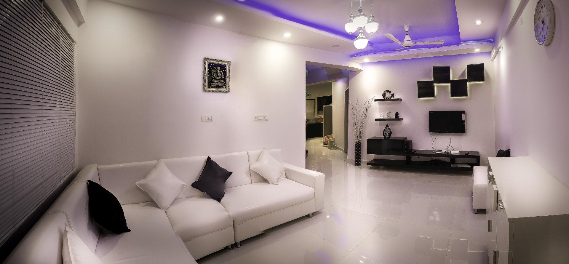 Studio Flat Near Town Centre